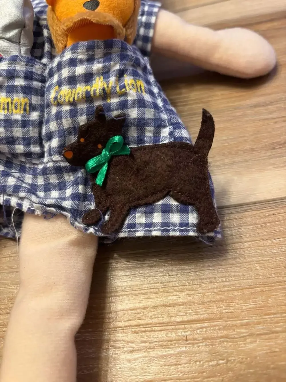 Wizard of Oz Dolly Pockets Dorothy Doll with Finger Puppets